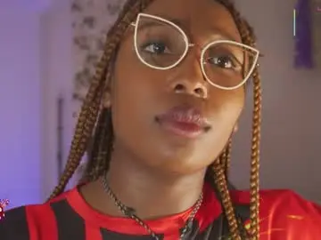 Chaturbate Adult Webcams of emmasanzoficial