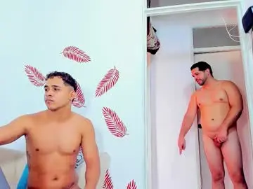 Chaturbate Live Sex Cam of mens_starplus19