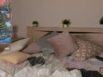 Chaturbate Live Sex Cam of sayl0r_moon