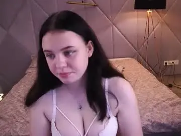 Chaturbate Best live sex cam show of snowwhite_bella