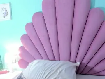 Chaturbate Free Live Porn of emma_clarke_