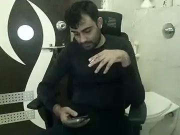 Chaturbate Live Sex Cam of king_kong_india3