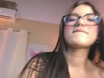 Chaturbate Nude Webcam of marianadolll