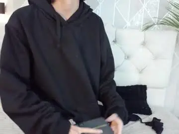 Chaturbate Sex Cam of _lia_bloom