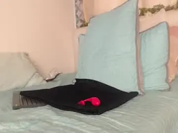 Chaturbate Adult Video Chat of dayse_martinez