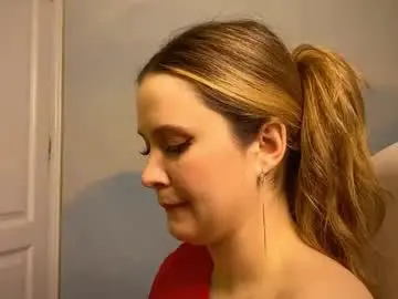 fairyilona from chaturbate