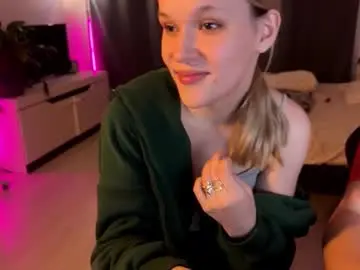 Chaturbate Live Sex of georgiy_and_murckmyauu