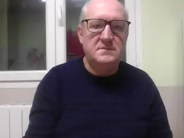 Chaturbate Free Porn Cam of gerardlp131313