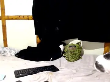 Chaturbate Watch Live Sex Cams of miahells