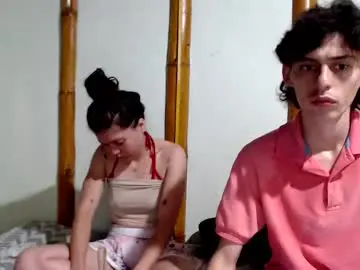 Chaturbate Live Sex of miahells