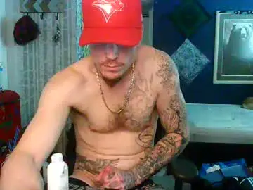 Chaturbate Live Sex Cam of oh_you_know69