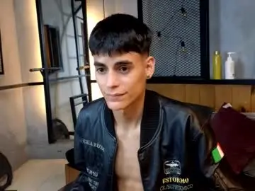 Chaturbate Best live sex cam show of dani_mc