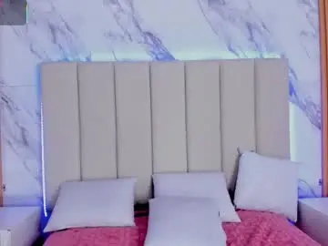 Chaturbate Sex Cam of iris_thompson