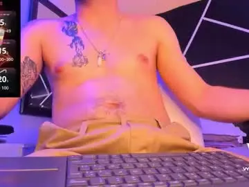 Chaturbate Watch Live Sex Cams of vynny_blacke_