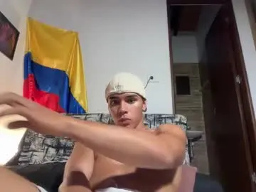 Chaturbate Adult Video Chat of joulianogreco1