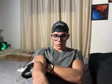 Chaturbate Watch Live Sex Cams of joulianogreco1