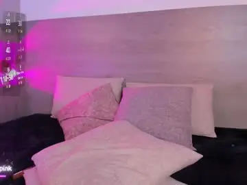 Chaturbate Free Live Porn of lyli_pink