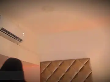 malaia_hills from chaturbate