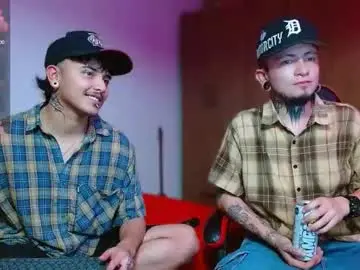 Chaturbate Free Porn Cam of _tyler_joness