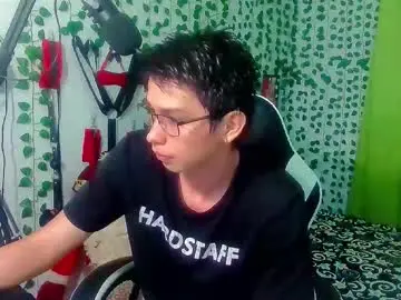 Chaturbate Live Sex of andy_gray01