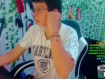 Chaturbate Adult Video Chat of andy_gray01