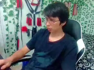 Chaturbate Free Live Porn of andy_gray01