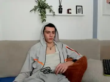 Chaturbate Adult Webcams of iann_martinez