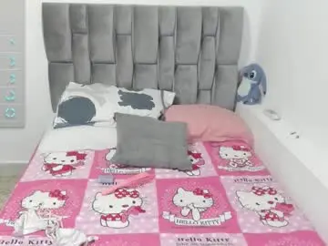 moanaprecious from chaturbate