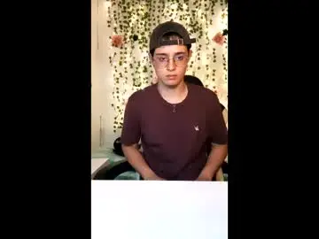 Chaturbate Live Sex of aiden_dwayne