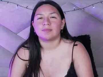 bellaroux1 from chaturbate