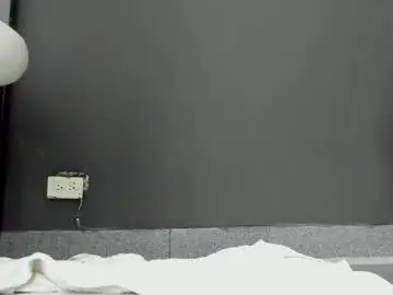 Chaturbate Private Sex Chat of emma_muscle_