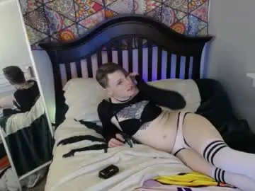 Chaturbate Nude Webcam of femboydee73