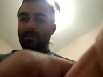 Chaturbate Free Porn Cam of bigcumcanada