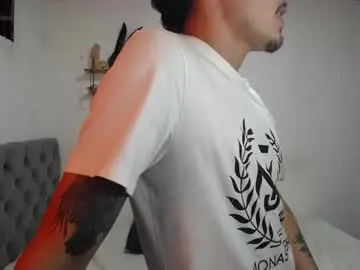 g0lden_hack from chaturbate