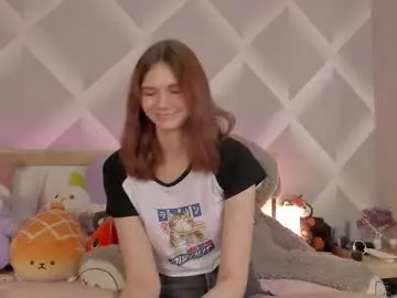 Chaturbate Live Sex Cam of hey_honey_bunny