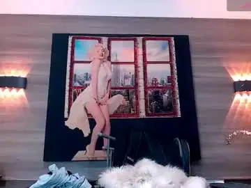 Chaturbate Live Sex Cam of jeic_18