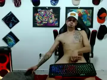 Chaturbate Free Live Porn of liam_andres12