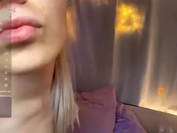 Chaturbate Nude Webcam of peggymeggy