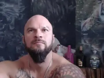 Chaturbate Live Sex Cam of viking_me