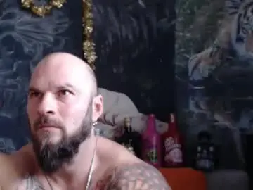 Chaturbate Nude Webcam of viking_me