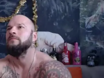 Chaturbate Sex Chat of viking_me