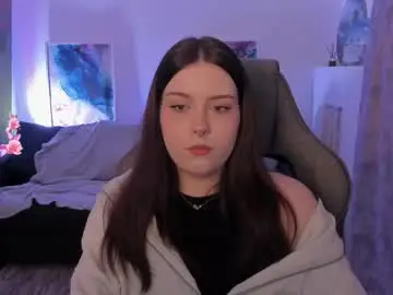 Chaturbate Live Sex Cam of coralinekeyns