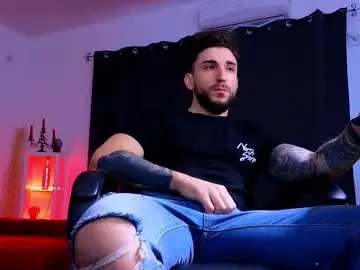 Chaturbate Private Sex Chat of mightyaaron