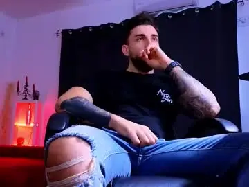 Chaturbate Private Sex Chat of mightyaaron