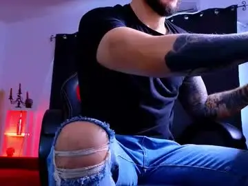 Chaturbate Live Porn of mightyaaron