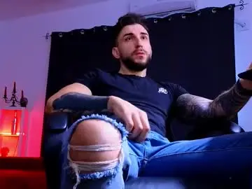 Chaturbate Live Sex Cam of mightyaaron