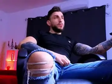 Chaturbate Watch Live Sex Cams of mightyaaron