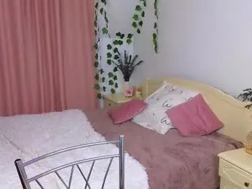 mila_hi from chaturbate