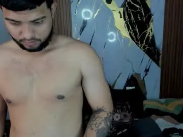 Chaturbate Live Sex Cam of thomson_hot01