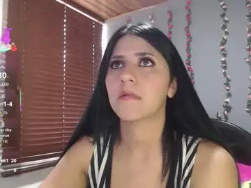 Chaturbate Sex Chat of hilari18